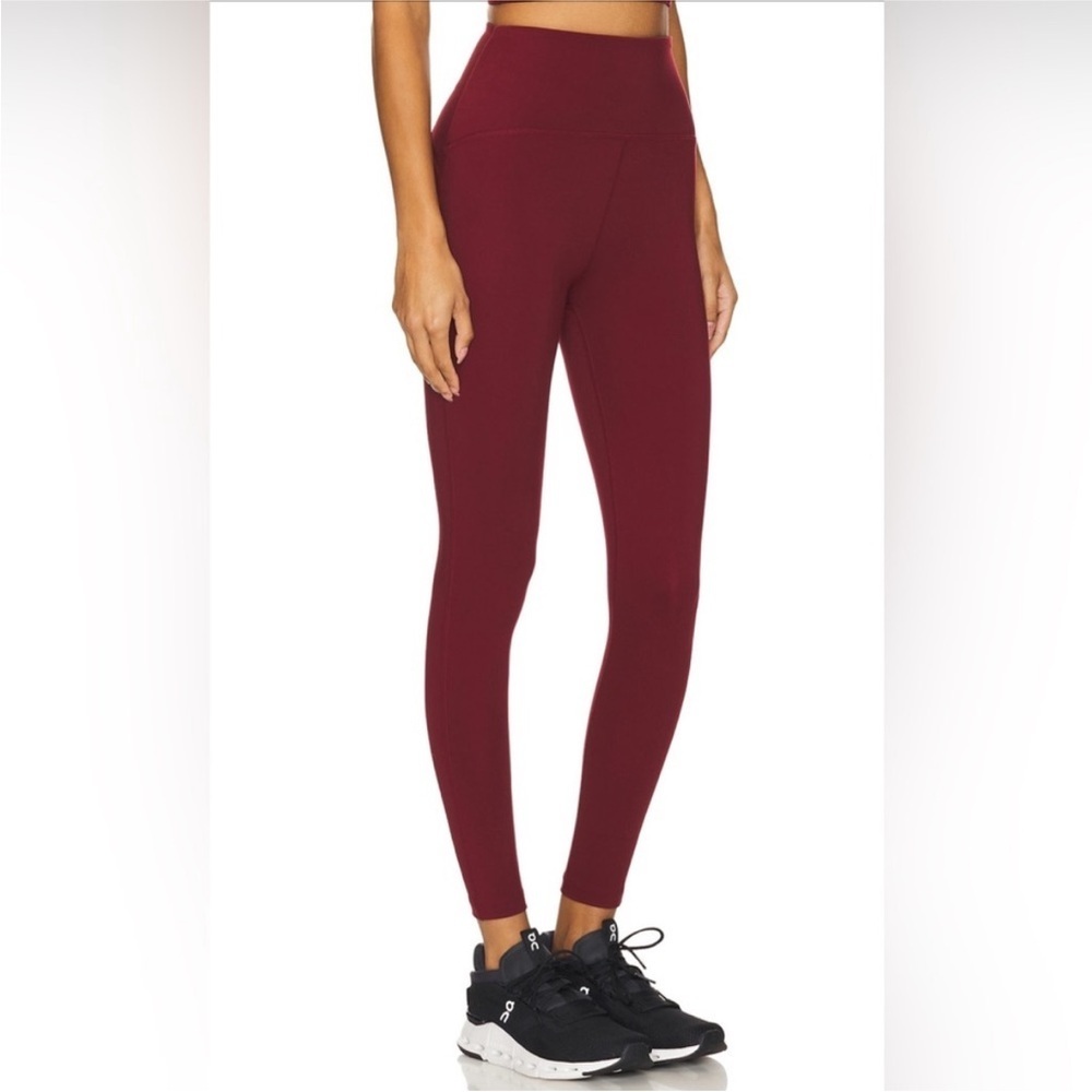 Beyond Yoga Powerbeyond Strive Midi Legging Red Size L